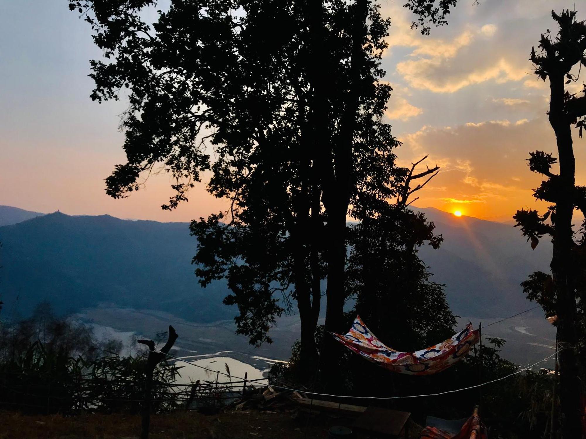 Hom'S Homestay & Farmstay Sarangkot Pokhara Eksteriør bilde