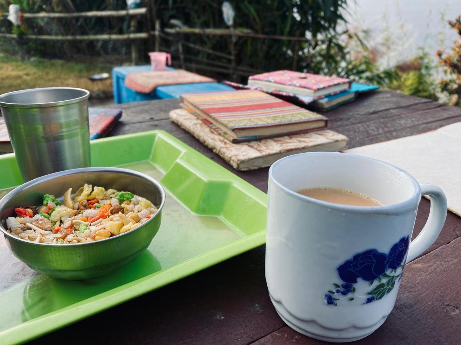 Hom'S Homestay & Farmstay Sarangkot Pokhara Eksteriør bilde